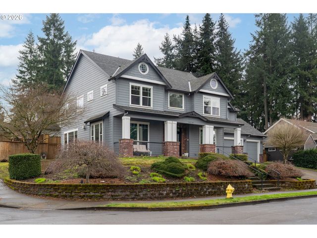 16110 TRAIL Dr, Oregon City, OR 97045