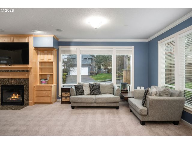 16110 TRAIL Dr, Oregon City, OR 97045