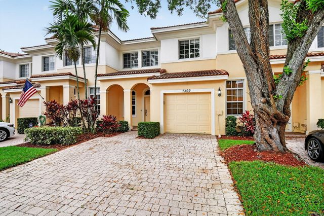 7392 Briella Drive, Boynton Beach, FL 33437