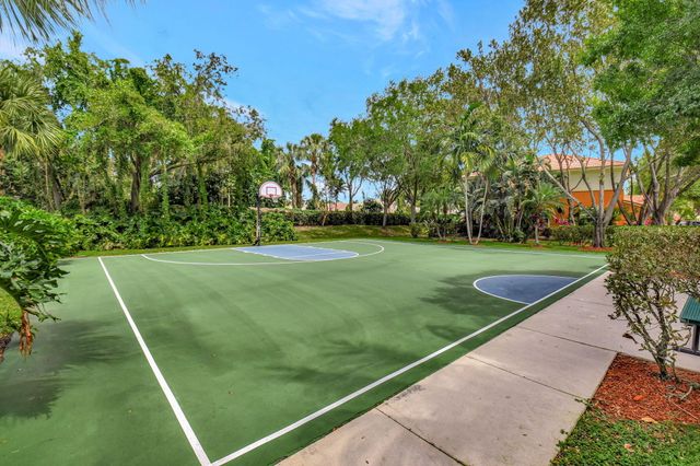7392 Briella Drive, Boynton Beach, FL 33437