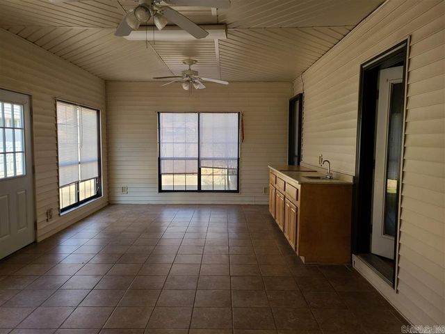 103 Cambridge Cove, Jacksonville, AR 72076