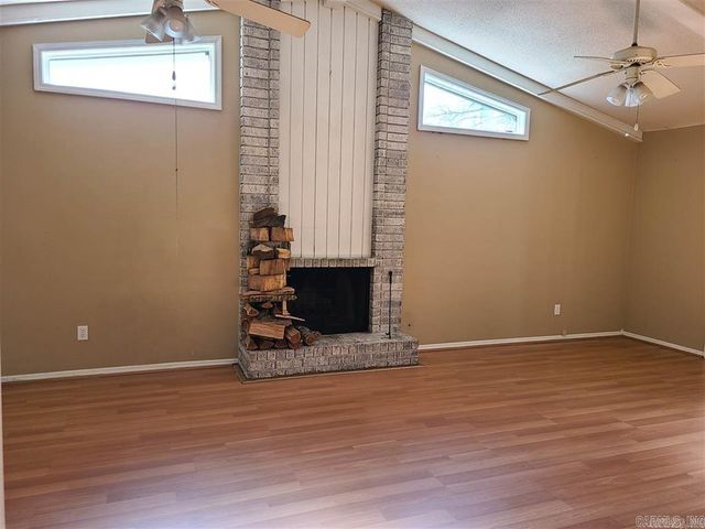 103 Cambridge Cove, Jacksonville, AR 72076