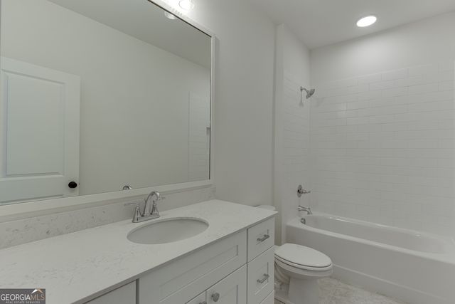 100 Gleneagles Way, Pendergrass, GA 30567