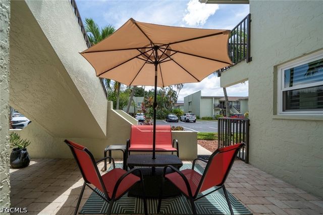 7400 College PKWY 61A, Fort Myers, FL 33907