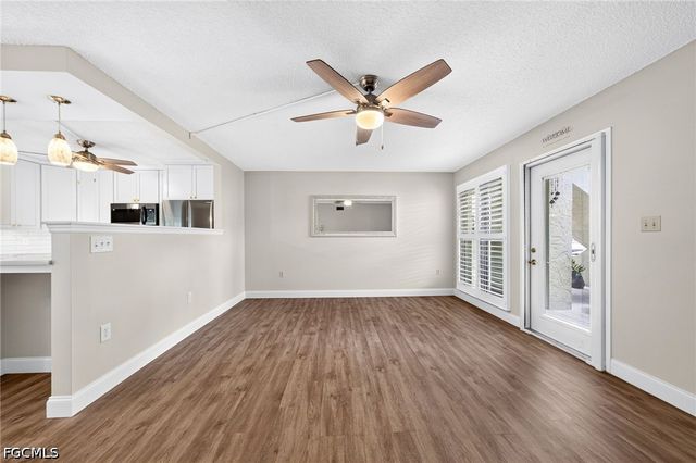 7400 College PKWY 61A, Fort Myers, FL 33907