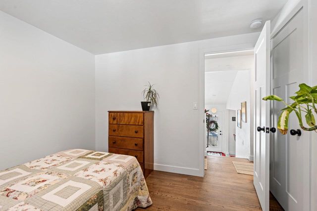 2144 E SHADY LANE, Neenah, WI 54956