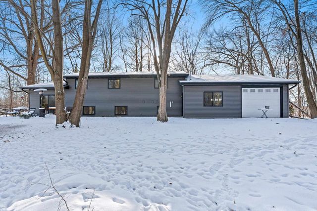 2144 E SHADY LANE, Neenah, WI 54956