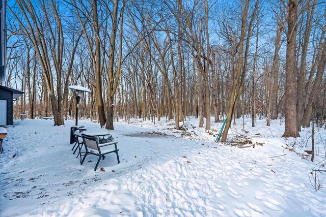 2144 E SHADY LANE, Neenah, WI 54956