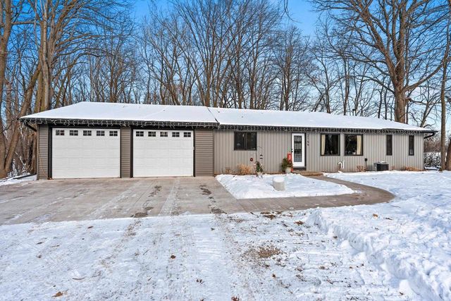 2144 E SHADY LANE, Neenah, WI 54956