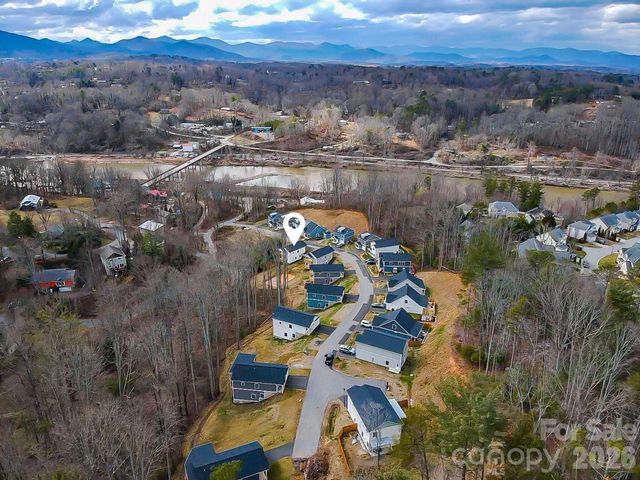 115 Northbend Drive, Asheville, NC 28804