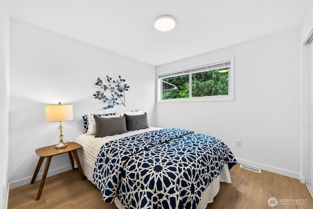 4846 S Kenny Street, Seattle, WA 98118