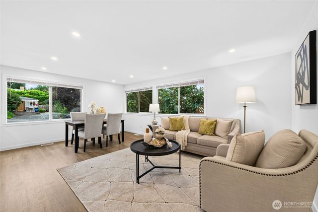 4846 S Kenny Street, Seattle, WA 98118