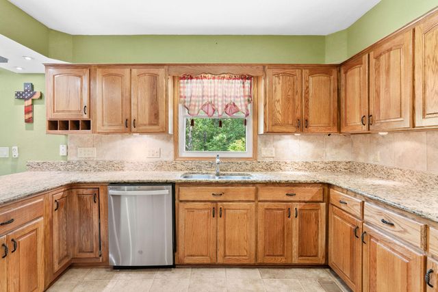 178 Garner Drive, Ozark, MO 65721