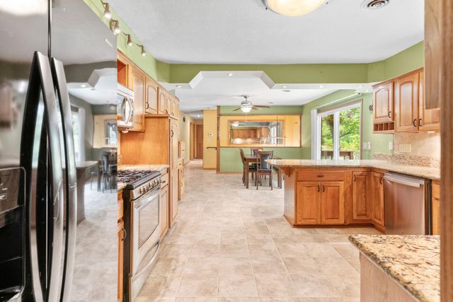 178 Garner Drive, Ozark, MO 65721