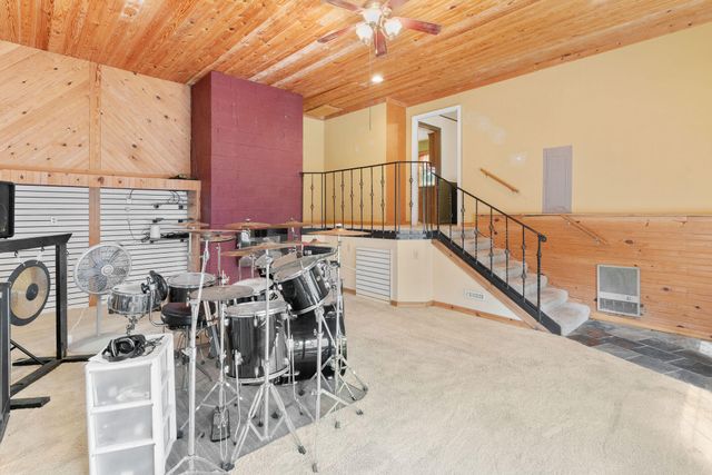 178 Garner Drive, Ozark, MO 65721