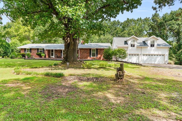178 Garner Drive, Ozark, MO 65721