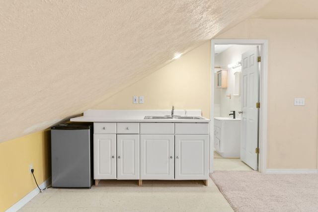 178 Garner Drive, Ozark, MO 65721