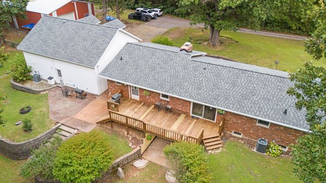 178 Garner Drive, Ozark, MO 65721