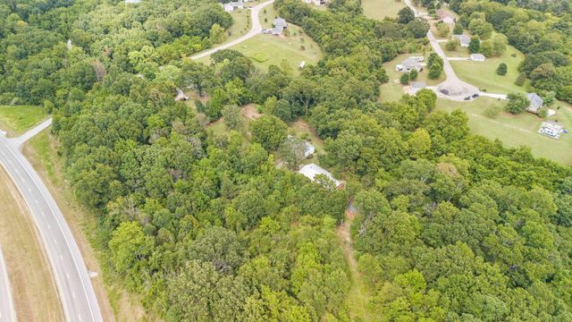 178 Garner Drive, Ozark, MO 65721