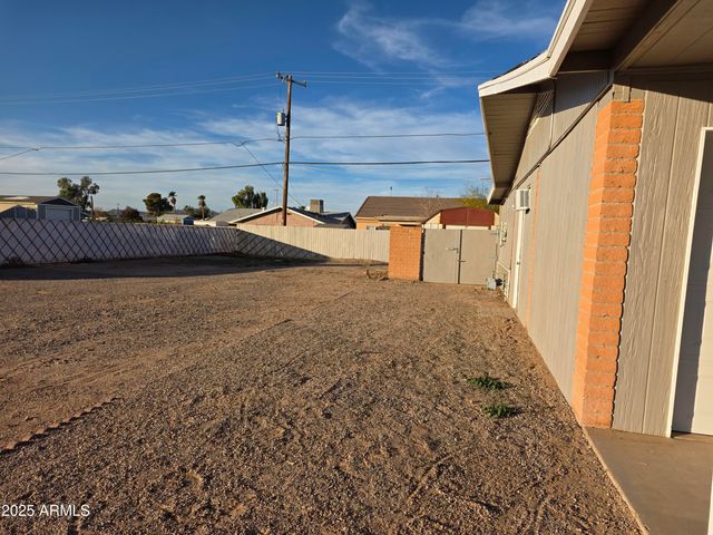 9346 W MADERO Drive, Arizona City, AZ 85123