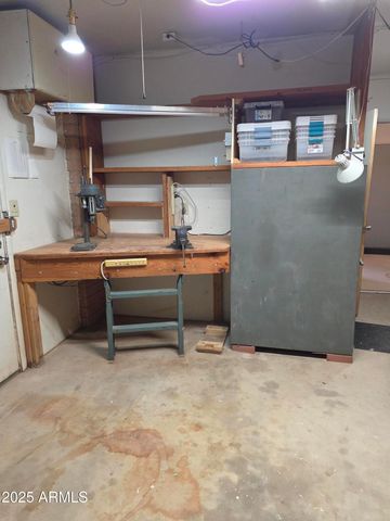 9346 W MADERO Drive, Arizona City, AZ 85123