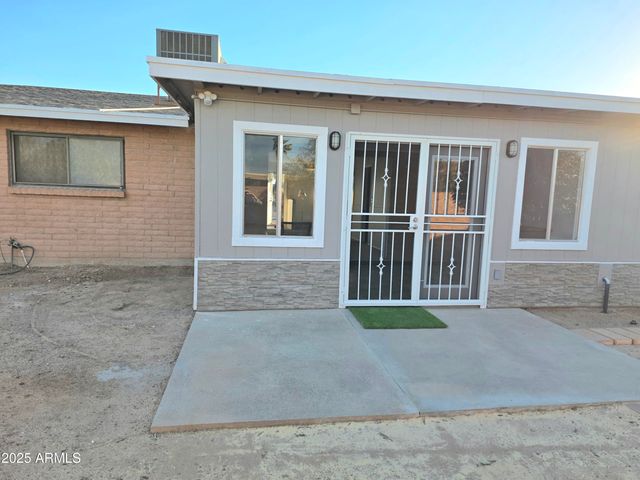 9346 W MADERO Drive, Arizona City, AZ 85123