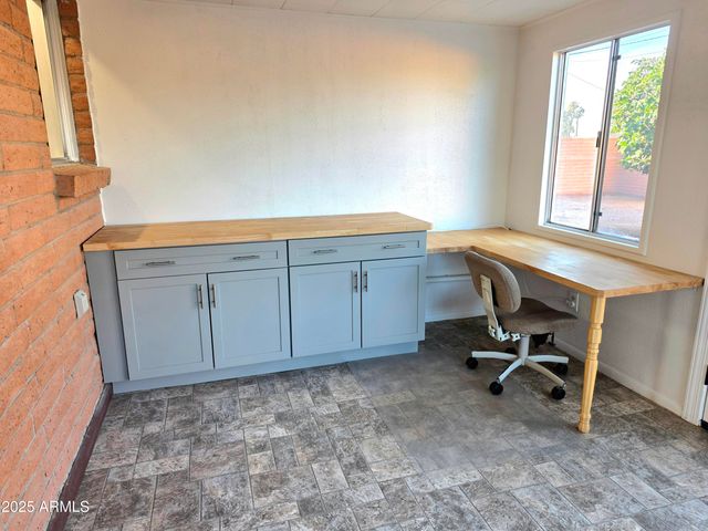 9346 W MADERO Drive, Arizona City, AZ 85123