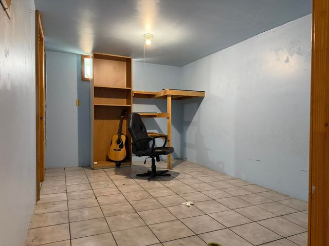 1306 S Santa Fe, Wichita, KS 67211