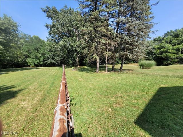 255 W River Road N, Elyria, OH 44035