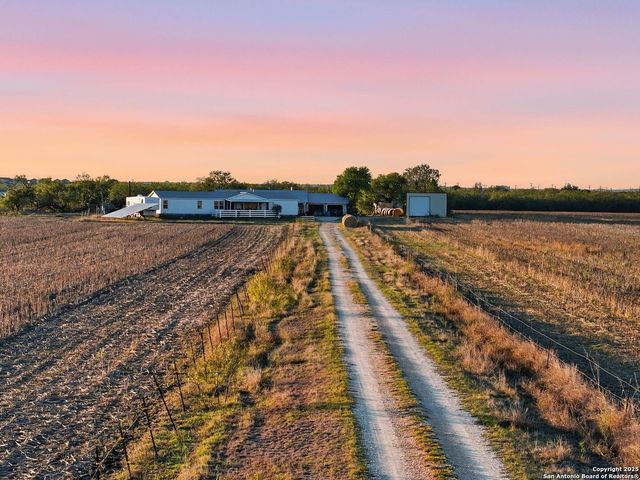 3311 Freudenburg, Converse, TX 78109