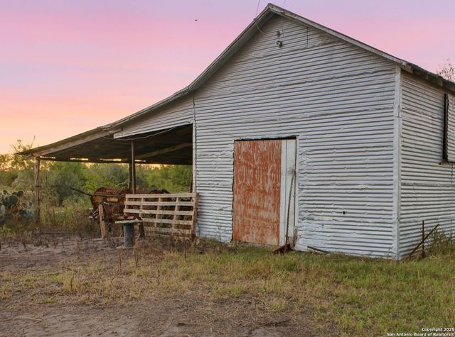 3311 Freudenburg, Converse, TX 78109