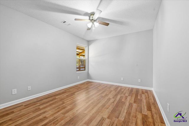 107 Waldorf Dr, Perry, GA 31069