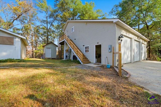 107 Waldorf Dr, Perry, GA 31069