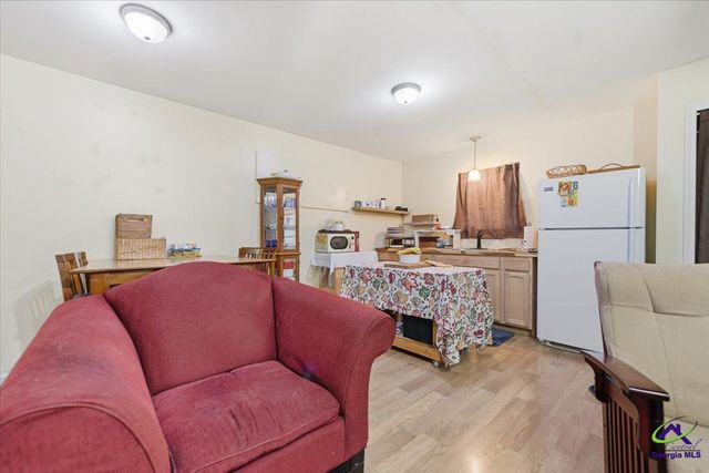 107 Waldorf Dr, Perry, GA 31069