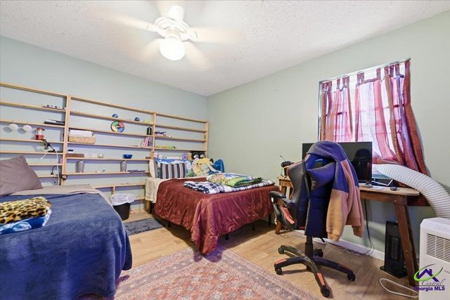 107 Waldorf Dr, Perry, GA 31069