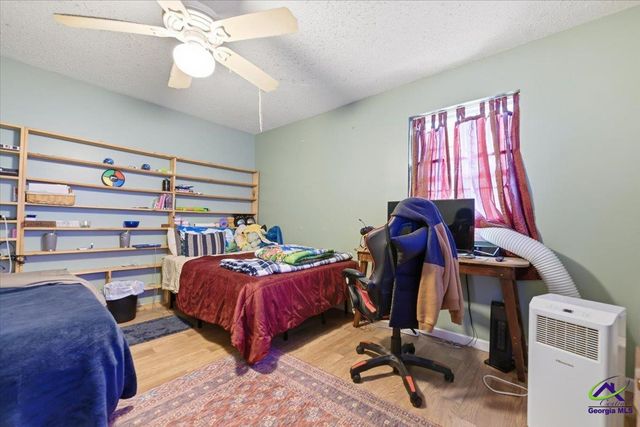 107 Waldorf Dr, Perry, GA 31069