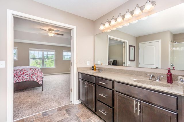1705 Bent Creek Drive, Lancaster, OH 43130