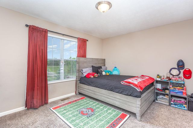 1705 Bent Creek Drive, Lancaster, OH 43130