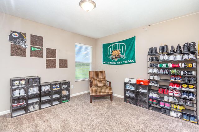 1705 Bent Creek Drive, Lancaster, OH 43130