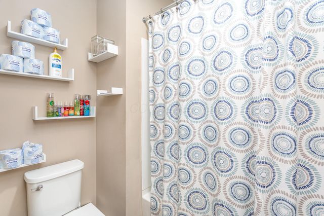 1705 Bent Creek Drive, Lancaster, OH 43130