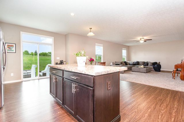 1705 Bent Creek Drive, Lancaster, OH 43130