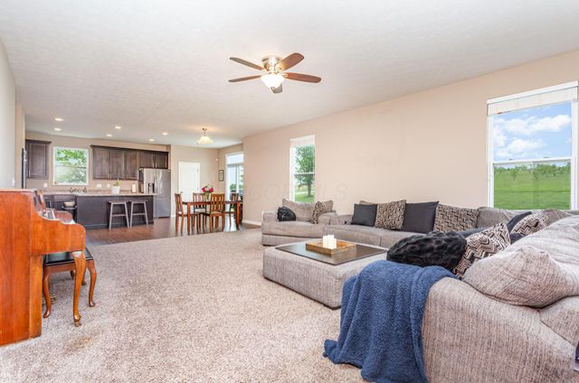 1705 Bent Creek Drive, Lancaster, OH 43130