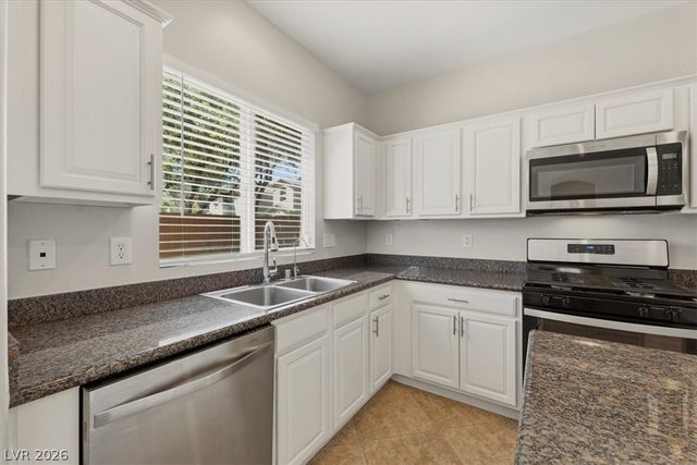 10655 Forum Peak Lane, Las Vegas, NV 89166