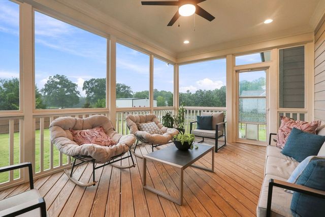 904 Shiloh Hills Drive, Fuquay Varina, NC 27526
