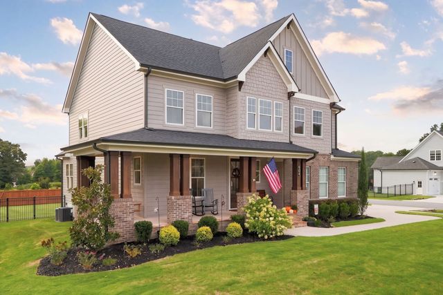 904 Shiloh Hills Drive, Fuquay Varina, NC 27526