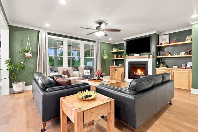 904 Shiloh Hills Drive, Fuquay Varina, NC 27526