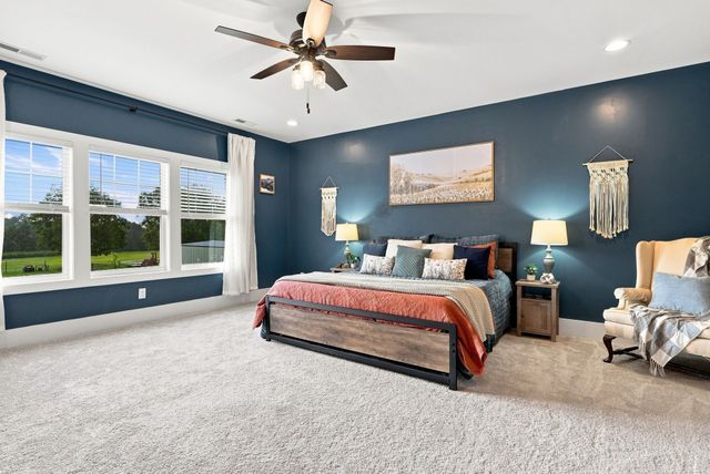 904 Shiloh Hills Drive, Fuquay Varina, NC 27526