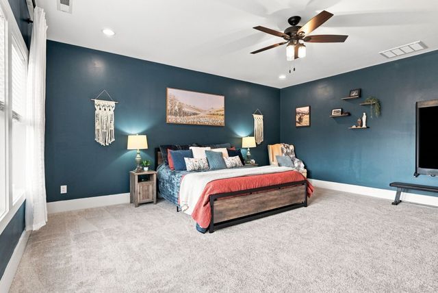 904 Shiloh Hills Drive, Fuquay Varina, NC 27526