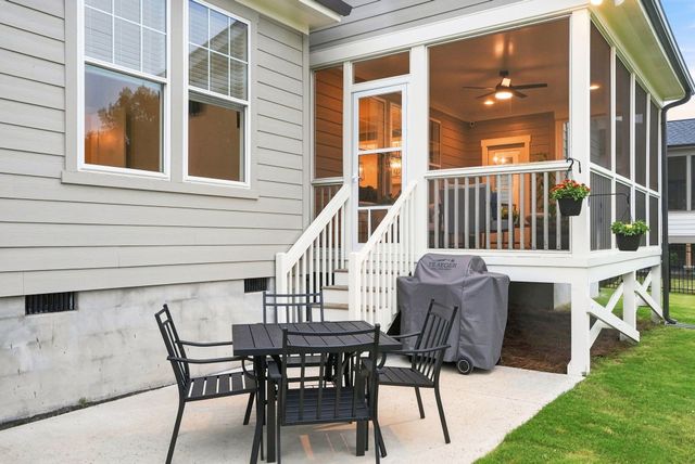 904 Shiloh Hills Drive, Fuquay Varina, NC 27526