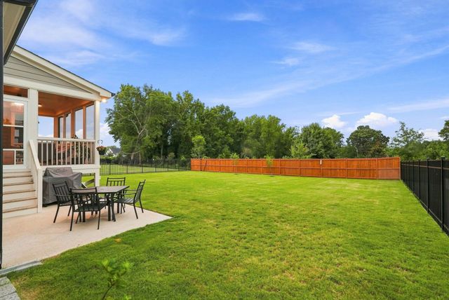904 Shiloh Hills Drive, Fuquay Varina, NC 27526